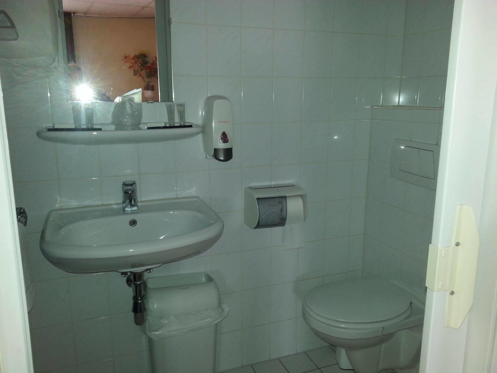 Oranje Hotel Sittard Dış mekan fotoğraf